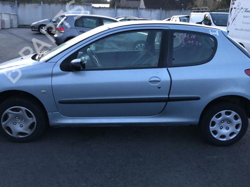Front bumper PEUGEOT 206 Hatchback (2A/C) 1.4 i | BP29422067C7 