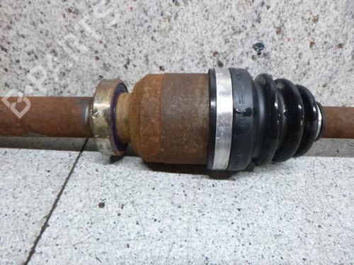Used Right front driveshaft RENAULT CLIO III (BR0/1, CR0/1) 1.2 16V (BR0P, CR0P) (101 hp) 18179242