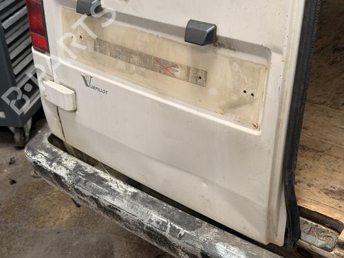 Used Left tailgate Left tailgate 39664556 39664556