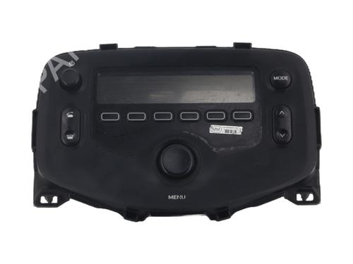 Used Radio Radio PEUGEOT 108 1.2 (82 hp) 33729232 33729232