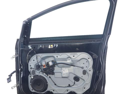 Used Right front door Right front door 36960844 36960844