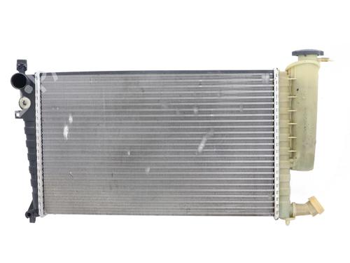 water-radiator-peugeot-306-hatchback-7a-7c-n3-n5-1993-1994-1995-1996-1997-1998-1999-2000-2001-2002-2003-31813736 main image