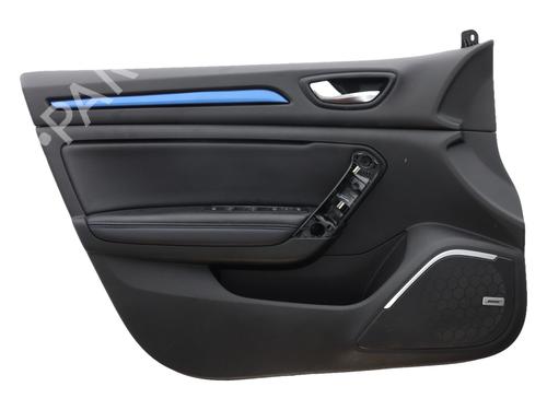 front-left-panel-renault-megane-iv-hatchback-b9amn_-2015-38925448 main image