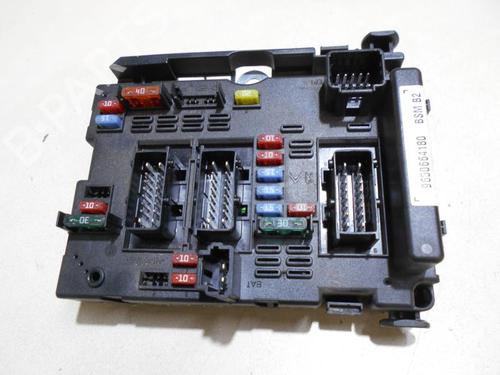 Used Fuse box PEUGEOT 206 Hatchback (2A/C) 1.4 i (75 hp) 18175806