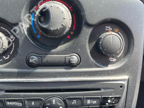 Right mirror RENAULT CLIO III (BR0/1, CR0/1)  | BP19709631C27