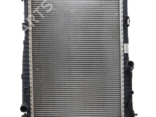Used Water radiator Water radiator 39213998 39213998