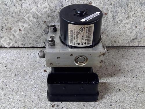 ABS Bremseaggregat RENAULT TWINGO II (CN0_) 1.5 dCi (CN0E) (64 hp) 18197739