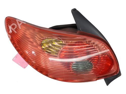 Venstre baglygte PEUGEOT 206 Hatchback (2A/C) 1.4 HDi eco 70 (68 hp) 27663579