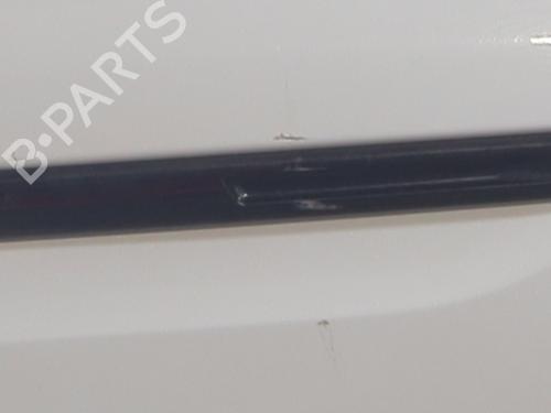 Used Right front fenders Right front fenders RENAULT MEGANE IV Grandtour (K9A/M/N_) 1.5 dCi 90 (90 hp) 33849304 33849304