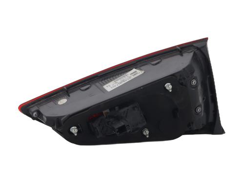 Used Left tailgate light Left tailgate light SEAT ATECA (KH7, KHP) 1.5 TSI (150 hp) 32298695 32298695