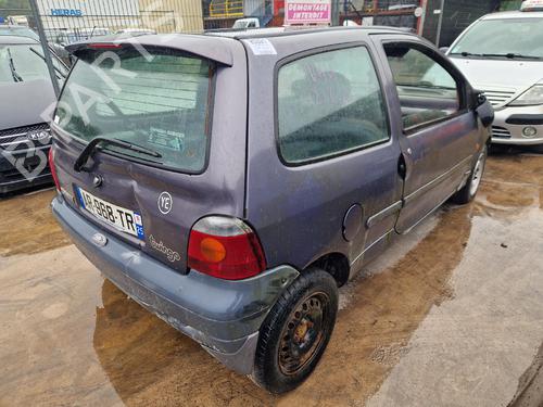 Brugte RENAULT TWINGO I (C06_) 1.2 (C066, C068) 4909977