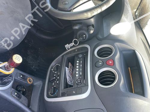 Used Parts CITROËN C3 I (FC_, FN_)  1.4 HDi  4481983