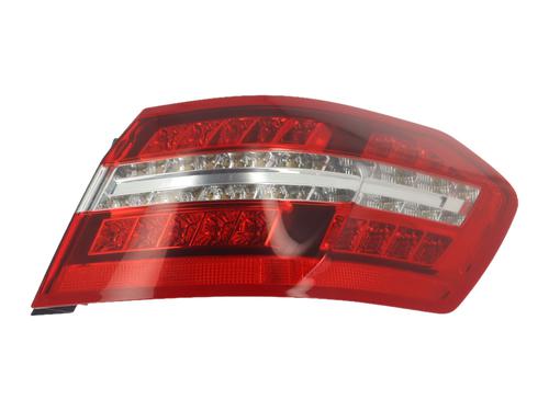 Right taillight MERCEDES-BENZ E-CLASS (W212) E 200 CDI / BlueTEC (212.005, 212.006) | BP40055717C35 - Image 2