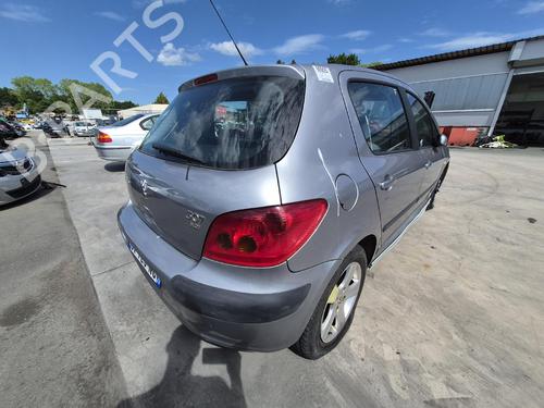 Left headlight PEUGEOT 307 (3A/C) 2.0 HDi 110 | BP37663690C28 - Image 10