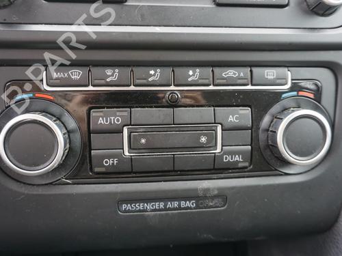 Left taillight VW GOLF VI (5K1) 2.0 TDI | BP18192664C34