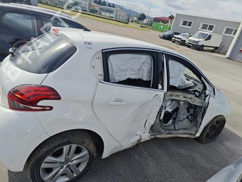 AdBlue tank PEUGEOT 208 I (CA_, CC_) 1.5 BlueHDI 100 | BP29474435M85