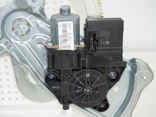 Rudehejsemekanisme Højre bagtil RENAULT SCÉNIC III (JZ0/1_) 1.5 dCi | BP18173754C25 