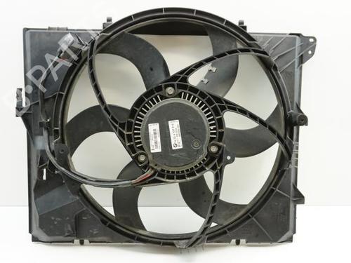 Radiator fan BMW 3 Touring (E91) 325 xi | BP18181815M35 
