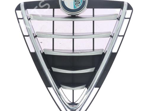 grille-alfa-romeo-giulietta-940_-2010-2011-2012-2013-2014-2015-2016-2017-2018-2019-2020-40252848 main image