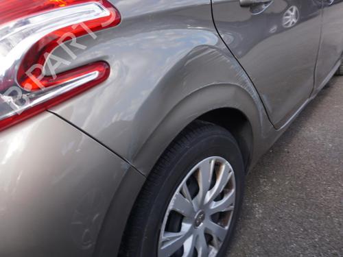 Radio PEUGEOT 208 I (CA_, CC_) 1.2 VTI 82 | BP21166241E6 