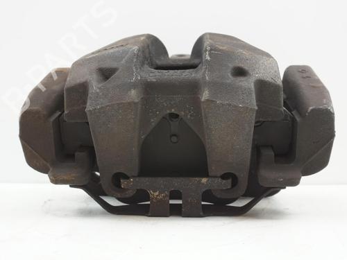 Used Right front brake caliper Right front brake caliper BMW X3 (F25) xDrive 30 d (258 hp) 19729360 19729360