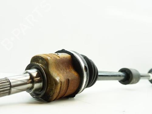 Used Right front driveshaft Right front driveshaft OPEL MERIVA A MPV (X03) 1.7 DTI (E75) (75 hp) 18196922 18196922