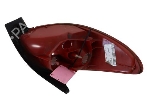 Right taillight PEUGEOT 206 Hatchback (2A/C) 2.0 HDI 90 | BP26966972C35 