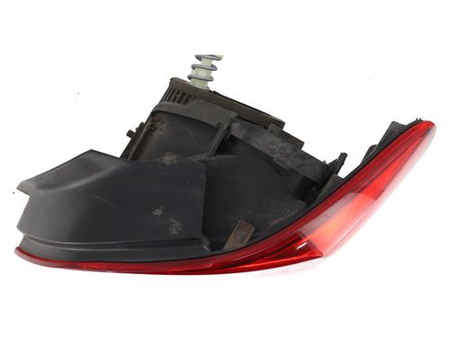 Used Right taillight Right taillight 28477013 28477013