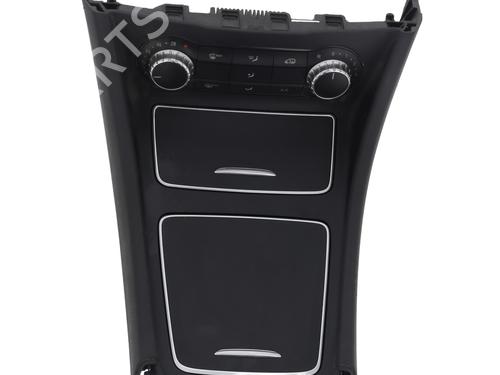 Used Climate control MERCEDES-BENZ A-CLASS (W176) A 160 CDI / d (176.011) (90 hp) 32346392