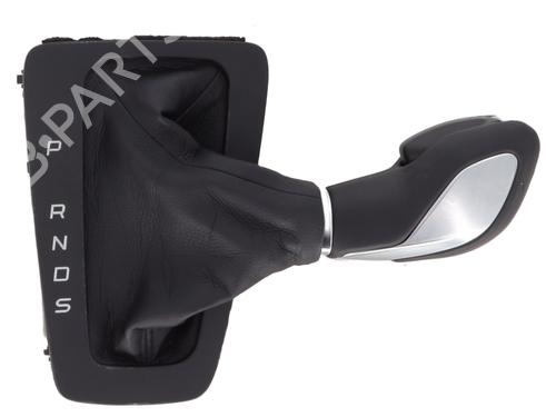 Used Shift knob Shift knob FORD FOCUS III 1.5 TDCi (120 hp) 19305122 19305122