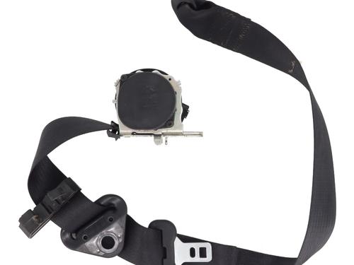 rear-left-seatbelt-fiat-freemont-345_-2011-26153936 main image