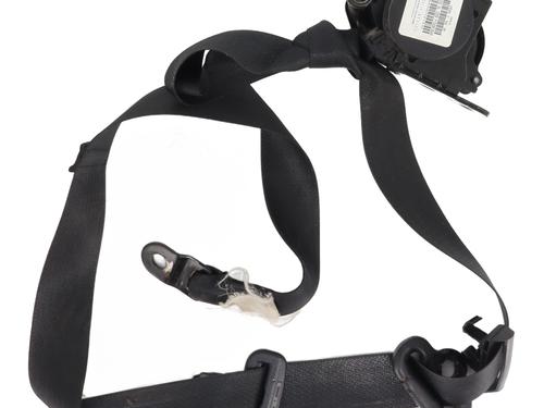 front-left-seatbelt-fiat-freemont-345_-2011-26153935 main image