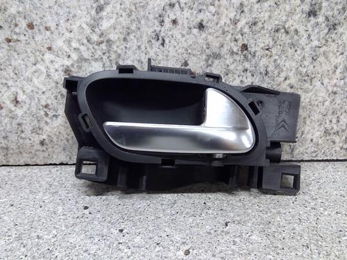 Used Front right interior door handle PEUGEOT 208 I (CA_, CC_) 1.6 HDi (92 hp) 18174364