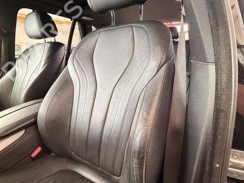 Asiento delantero izquierdo Asiento delantero izquierdo BMW X5 (F15, F85) xDrive 30 d (258 hp) 37452070 37452070