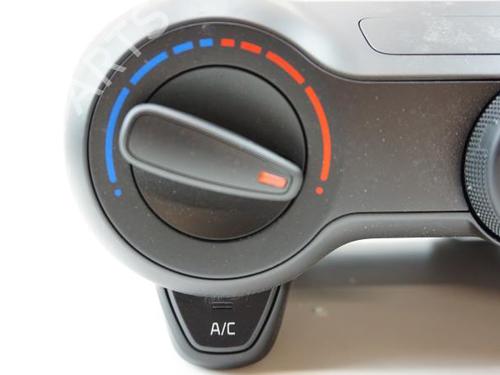Used Climate control Climate control KIA PICANTO III (JA) 1.0 (67 hp) 18185914 18185914