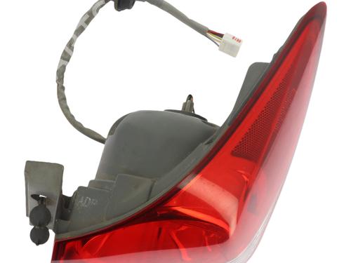Used Right taillight Right taillight 38925240 38925240