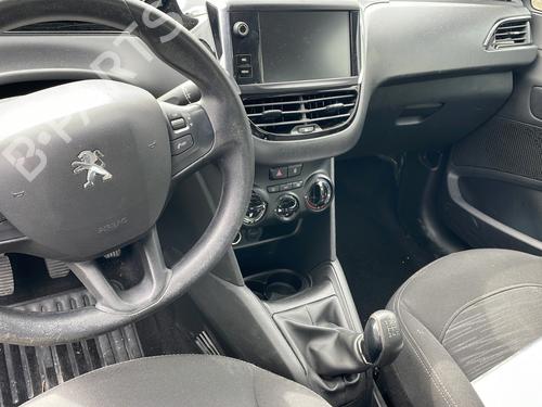 Radio PEUGEOT 208 I (CA_, CC_) 1.5 BlueHDI 100 | BP30408733E6