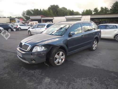 Right headlight SKODA OCTAVIA II Combi (1Z5) 2.0 TDI 4x4 | BP28806331C29 - Image 17