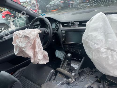 Used Parts SKODA OCTAVIA III Combi (5E5, 5E6) 2.0 TDI / TDI RS 4x4 4658143