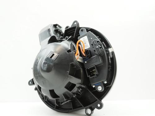 Used Heater blower motor Heater blower motor BMW 1 (F21) 114 d (95 hp) 18188870 18188870