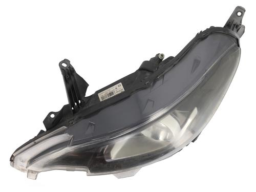 Used Left headlight Left headlight PEUGEOT 108 1.2 (82 hp) 33797590 33797590