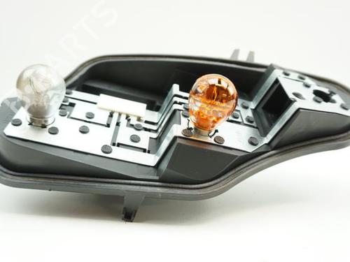 Support de lampe CITROËN C3 II (SC_) 1.4 (73 hp) 22072121