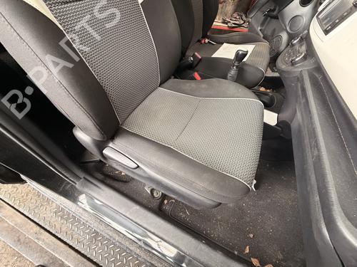 Used Right front seat Right front seat 38609296 38609296