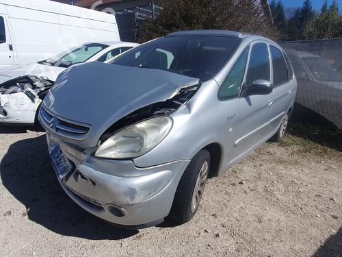 Left taillight CITROËN XSARA PICASSO (N68) 2.0 HDi | BP26966884C34