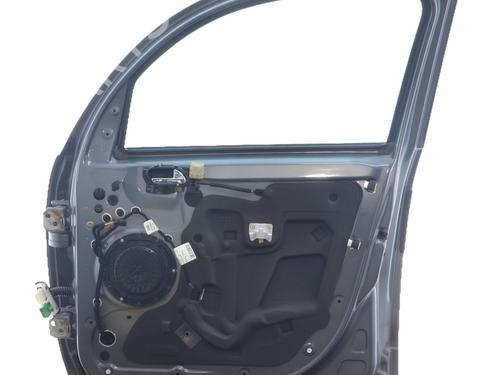 right-front-door-citroen-c3-picasso-sh_-2008-38293803 main image