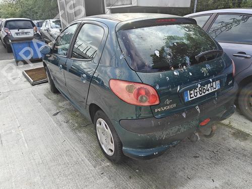 Højre forlygte PEUGEOT 206 Hatchback (2A/C) 1.4 i | BP27239131C29 