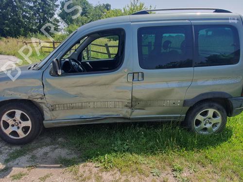 Right headlight PEUGEOT PARTNER MPV (5_, G_) 2.0 HDI | BP31378926C29 