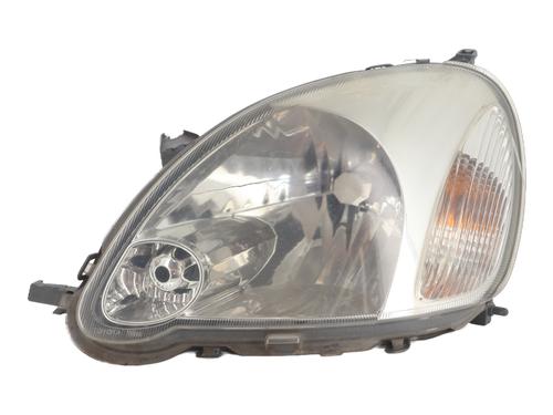 Used Left headlight TOYOTA YARIS (_P1_) 1.4 D-4D (NLP10_, NLP10R) (75 hp) 30124617