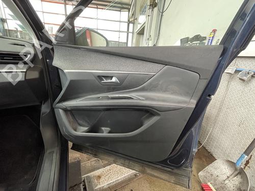 Used Front right panel PEUGEOT 5008 II (MC_, MJ_, MR_, M4_) 1.5 BlueHDi 130 (MCYHZJ, MCYHZR, MCYHZX) (131 hp) 32440629