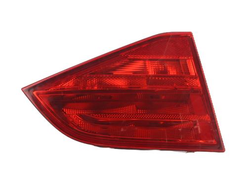 Feu de coffre gauche AUDI A4 B8 Avant (8K5) 2.0 TDI (143 hp) 32093543